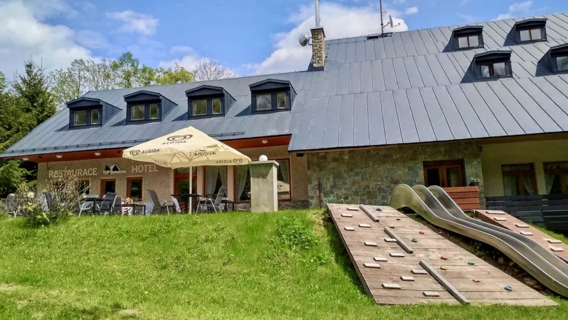 Hotel ProFamily TOP – hotel, Benecko