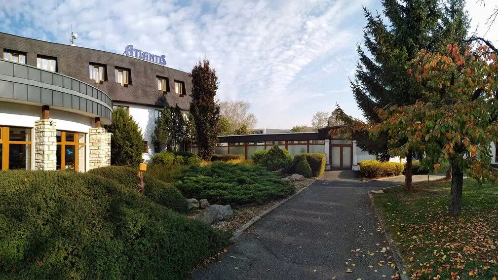 Hotel Atlantis – hotel, Rozdrojovice