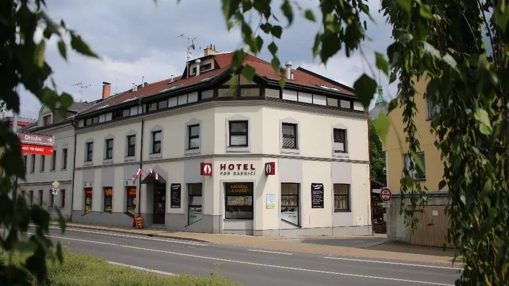 Hotel pod Radnicí – hotel, Šumperk