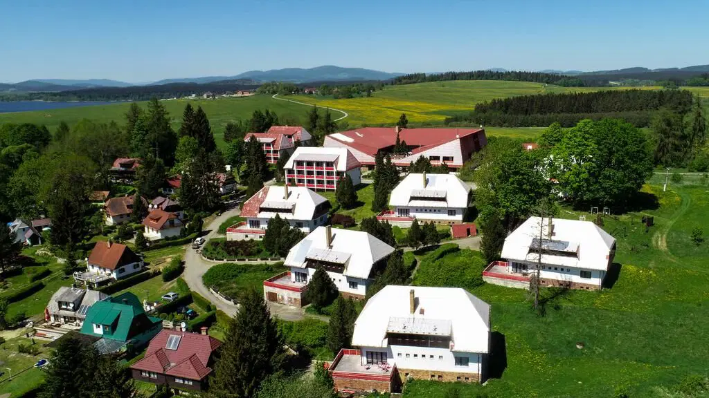 Hotel Fontána Blue Marine – hotel, Frymburk