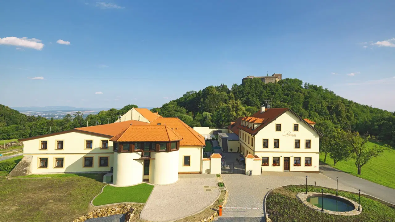 Hotel Buchlov – hotel, Buchlovice