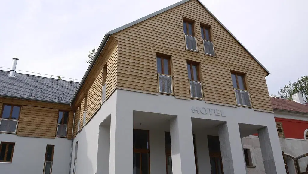 Tvrz Orlice – hotel, Letohrad