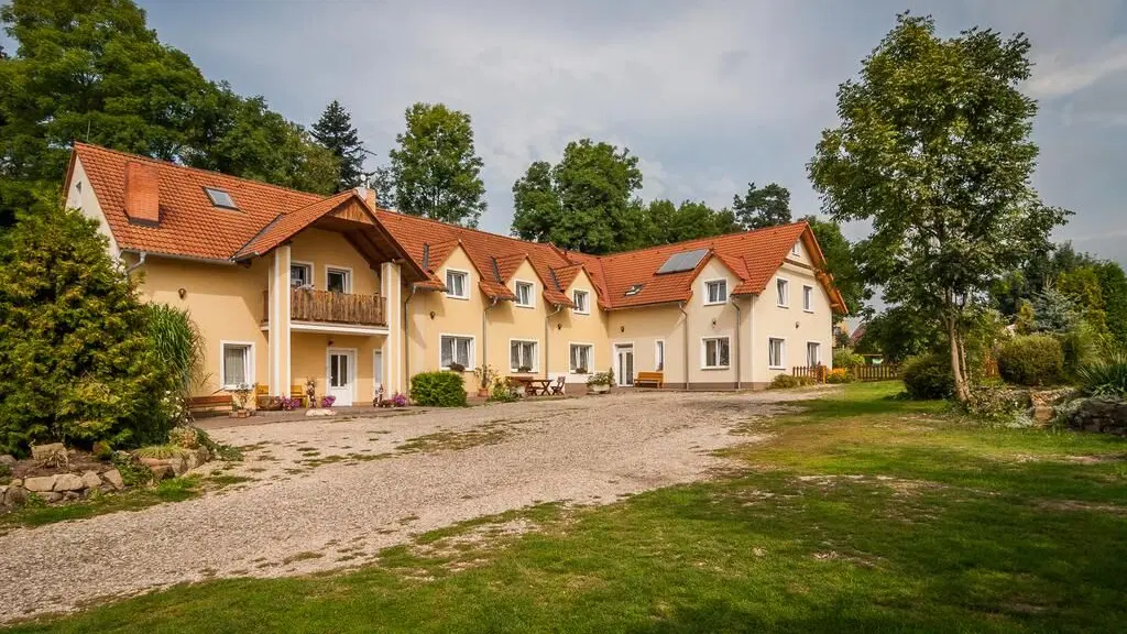Wellness Penzion Agata – penzion, Žďár