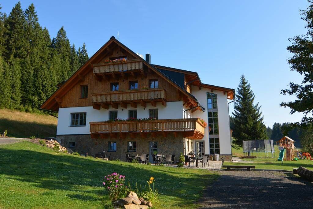 Penzion Pamferka – TRVALE UZAVŘENO – penzion, Železná Ruda