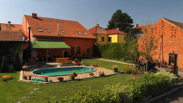 Penzion a restaurace U Hroznu – penzion, Velké Bílovice