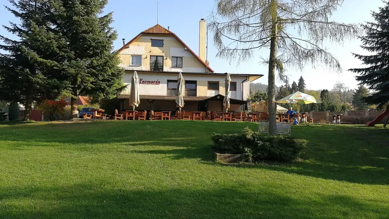 Hotel Kormorán – hotel, Lštění