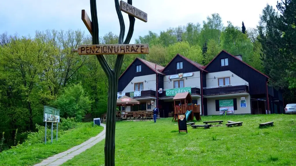 Penzion U Hráze – penzion, Pozlovice