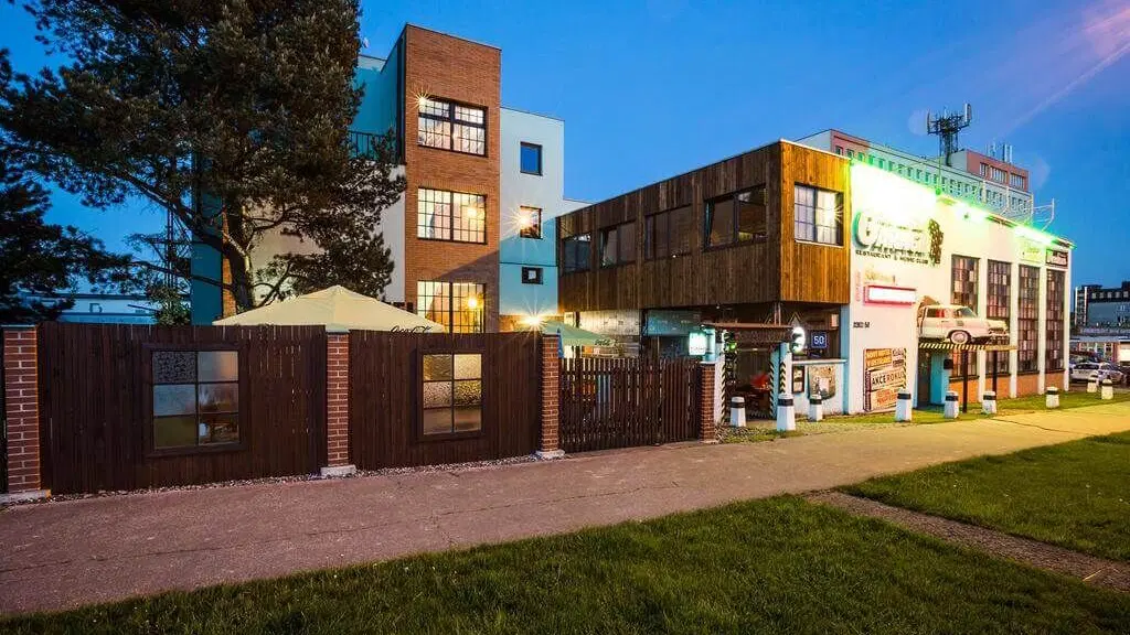 Retro hotel Garage – hotel, Ostrava