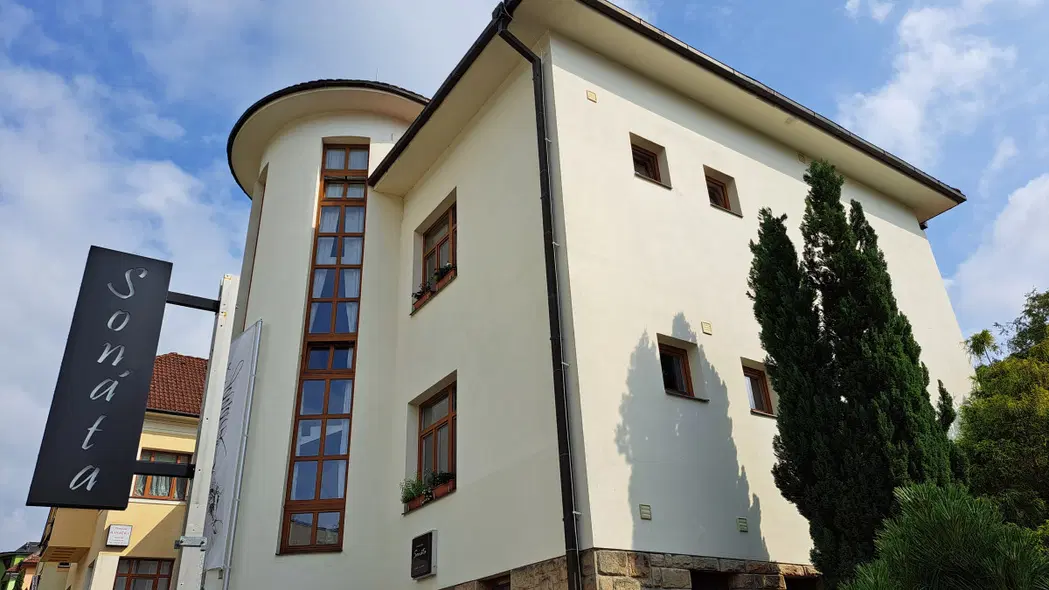 Penzion Sonáta – penzion, Luhačovice