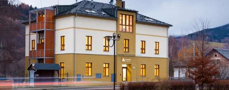 Hotel Valdes – hotel, Loučná nad Desnou