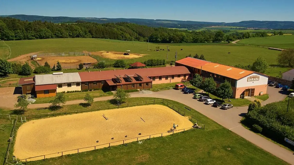 Penzion a Wellnes Centrum Ohrada – penzion, Vísky