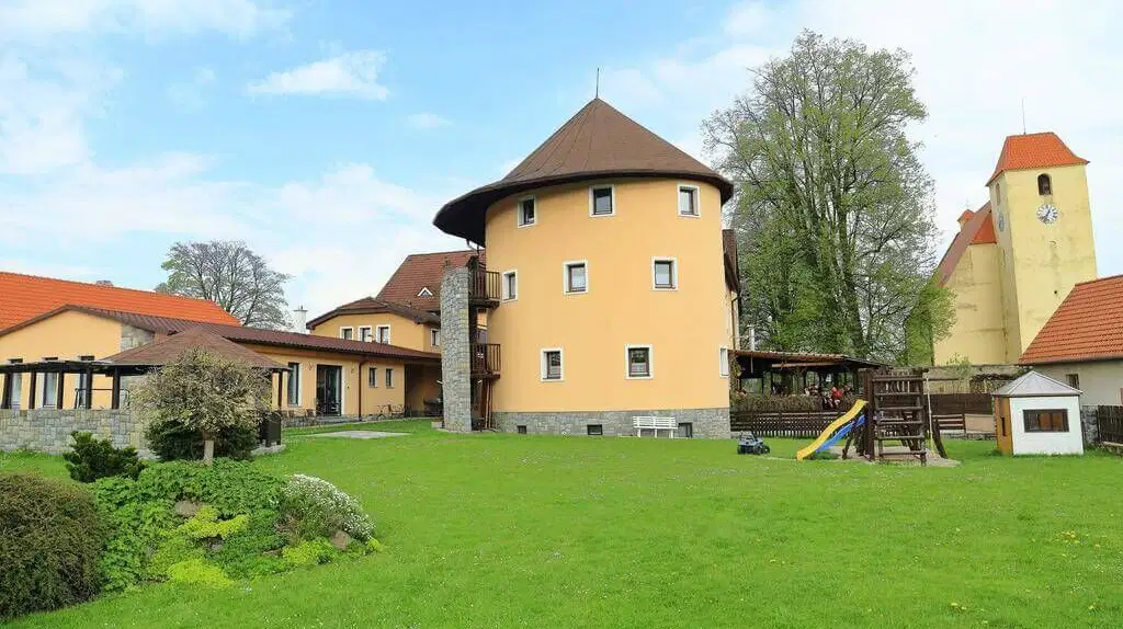 Penzion Marie – penzion, Žár