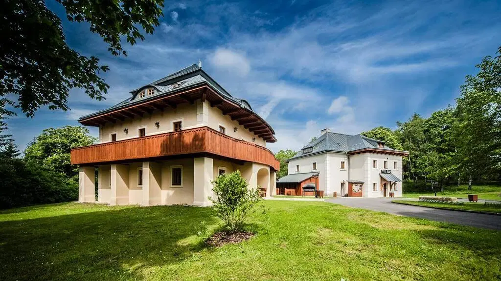 Kristin Hrádek – hotel, Děčín