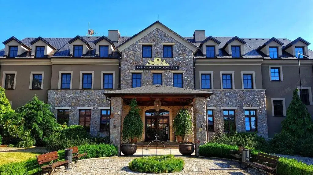 Park Hotel Popovičky – hotel, Popovičky