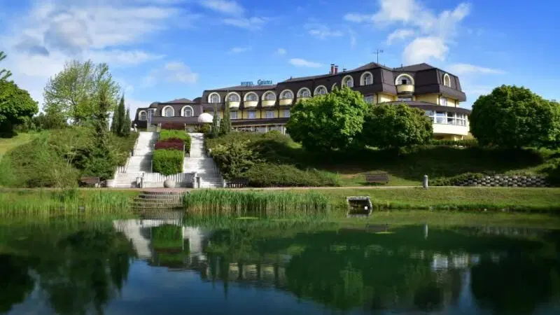 Hotel Galatea – hotel, Kosmonosy