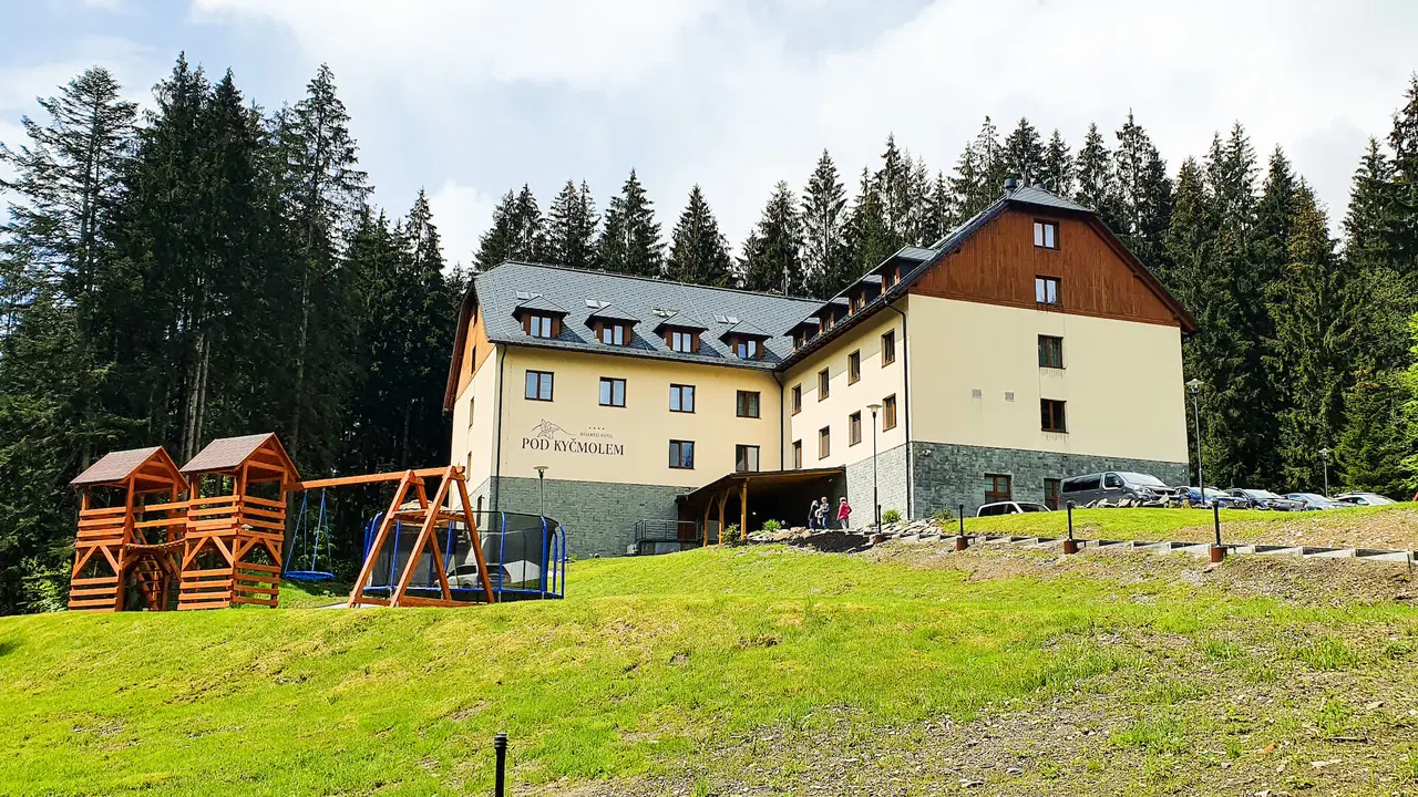Wellness Hotel pod Kyčmolem – hotel, Horní Lomná