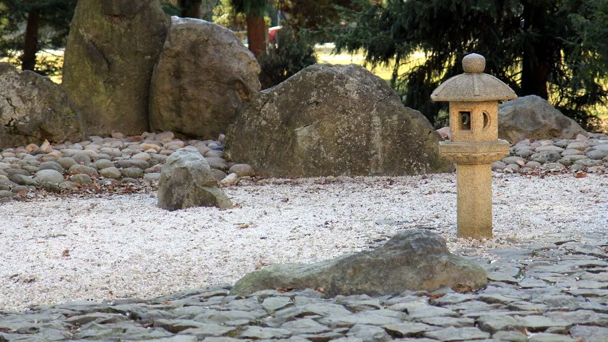 Japonská zenová zahrada Karlovy Vary – příroda, Karlovy Vary