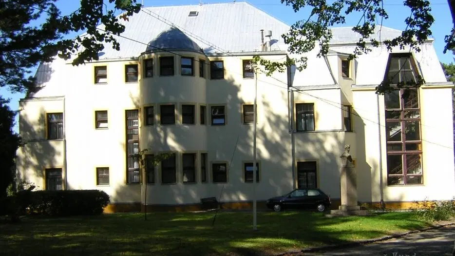 Lázně Kundratice – města, Osečná