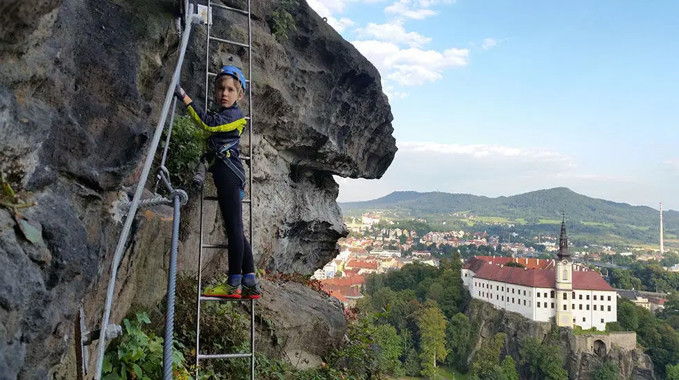 Pastýřská stěna – sportoviště, Děčín