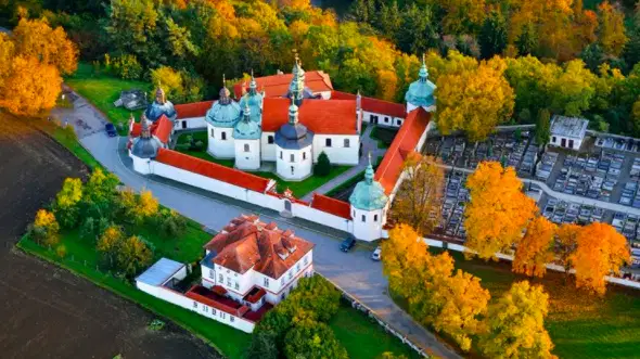 Poutní místo Klokoty – muzea, Tábor