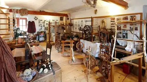 Tkalcovské muzeum a řemeslná dílna Trutnov – zážitkové areály, Trutnov