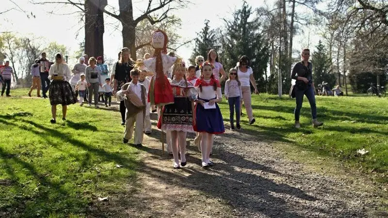 Zámecký park Sokolnice – hrady, zámky, zříceniny, Sokolnice