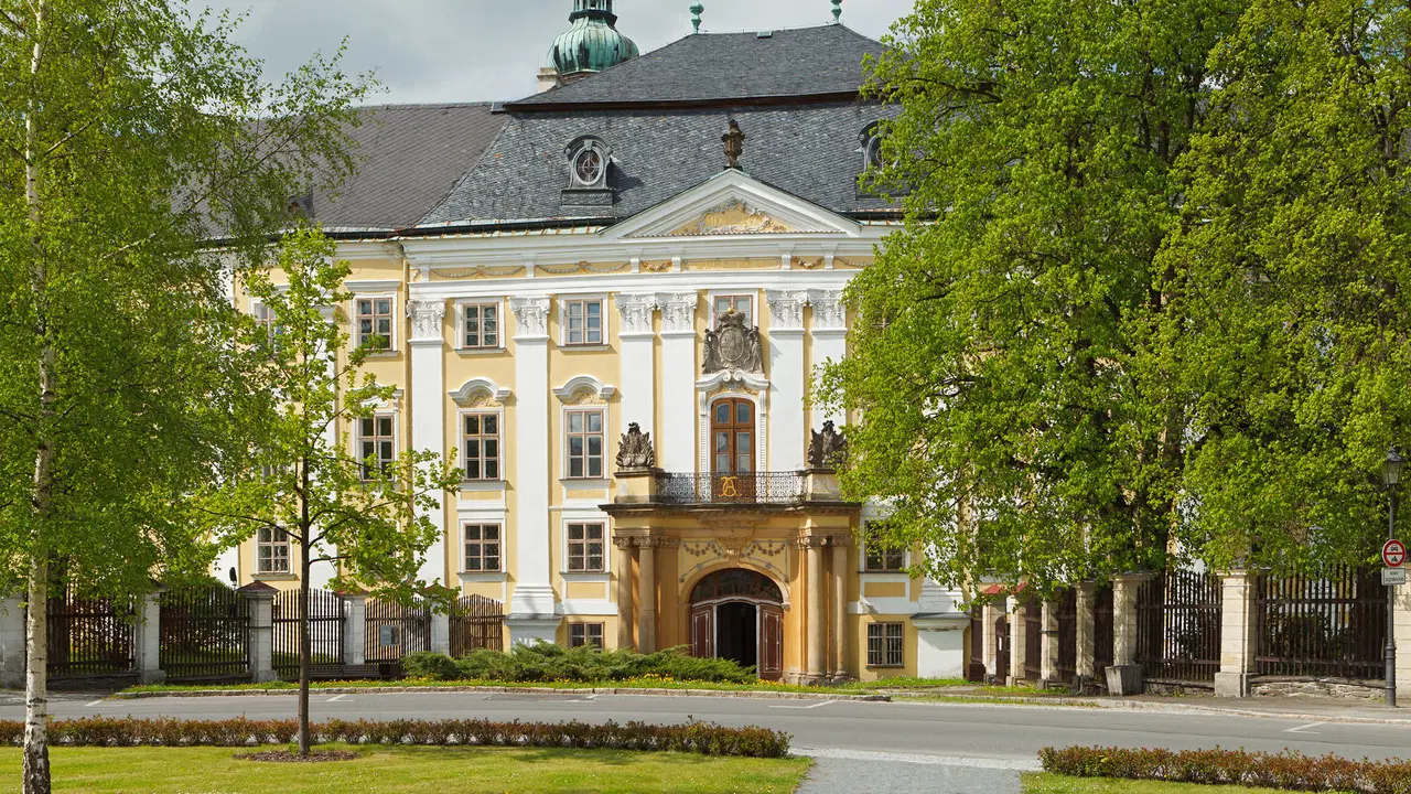Zámek Bruntál – hrady, zámky, zříceniny, Bruntál