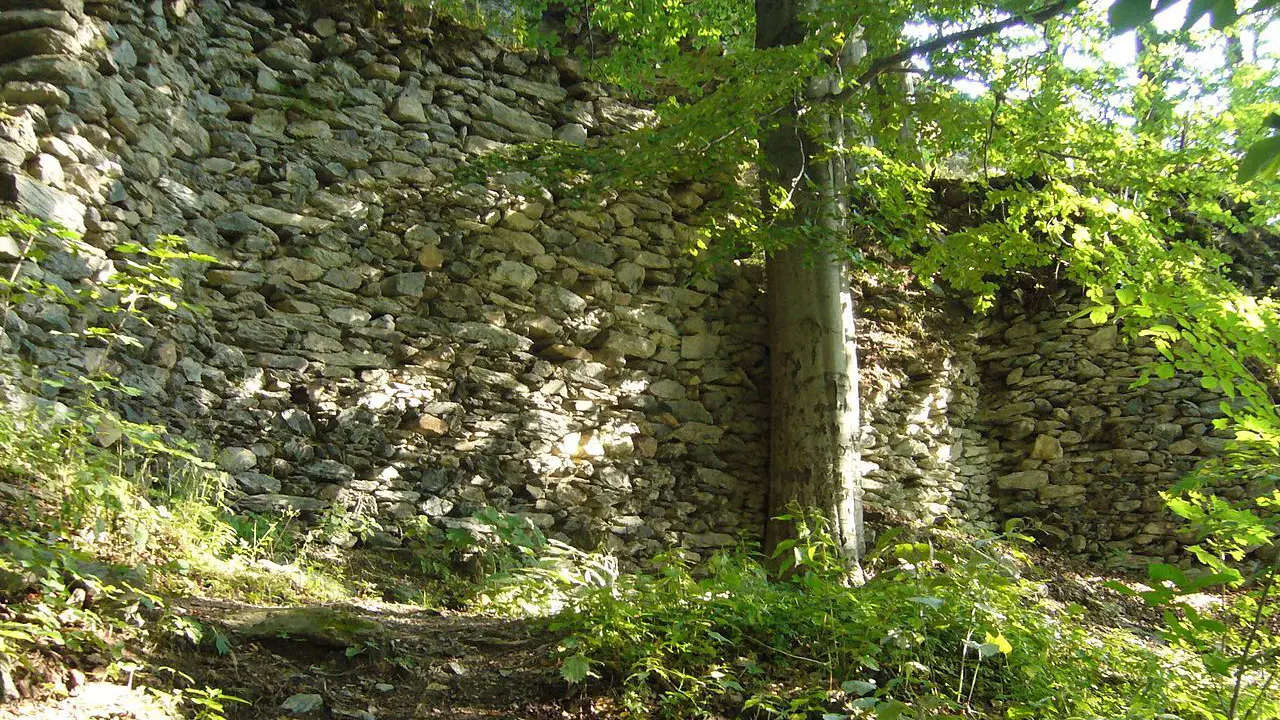 Zřícenina hradu Rabštejn – hrady, zámky, zříceniny, Troubsko