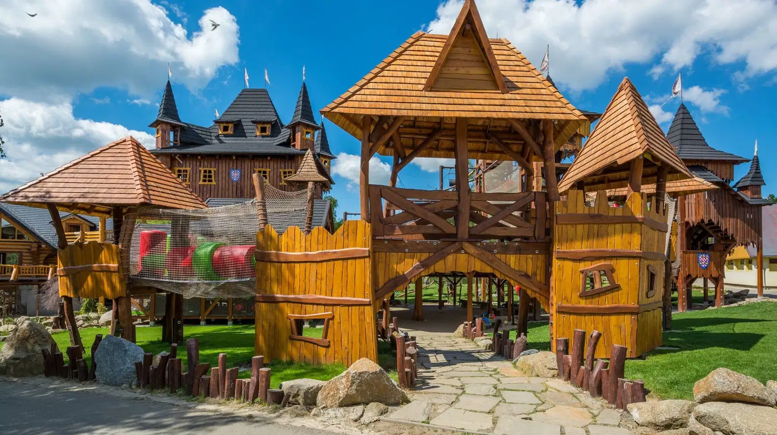 Outdoor resort Březová – zážitkové areály, Rokytnice nad Rokytnou