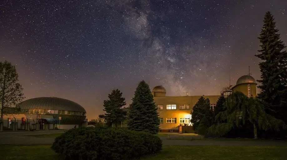 Planetarium Hradec Králové – science centra a planetária, Hradec Králové