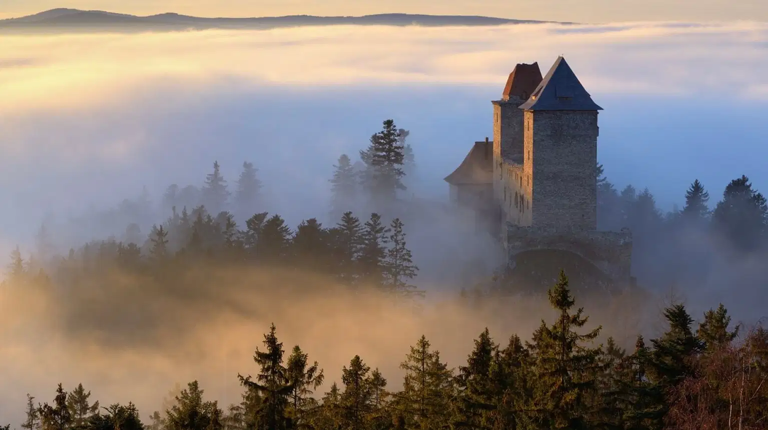 Hrad Kašperk – hrady, zámky, zříceniny, Kašperské Hory