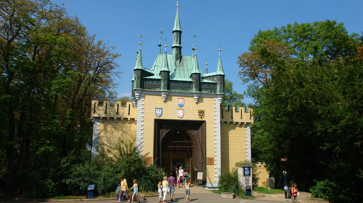 Zrcadlové bludiště Petřín – zážitkové areály, Praha