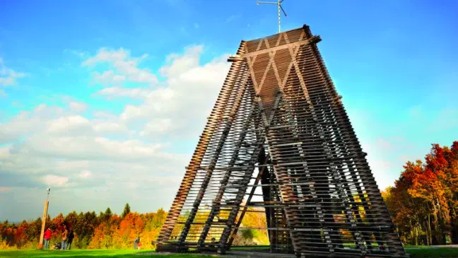 Dřevěná rozhledna Bára – rozhledny, Chrudim