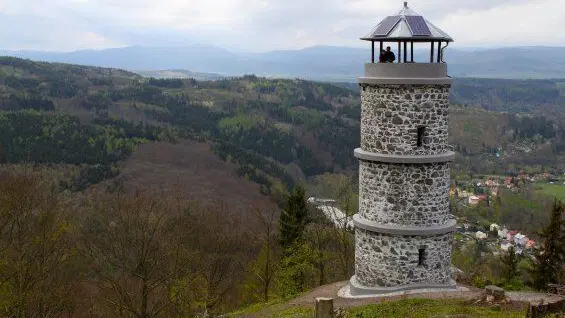 Mattoniho rozhledna – rozhledny, Kyselka