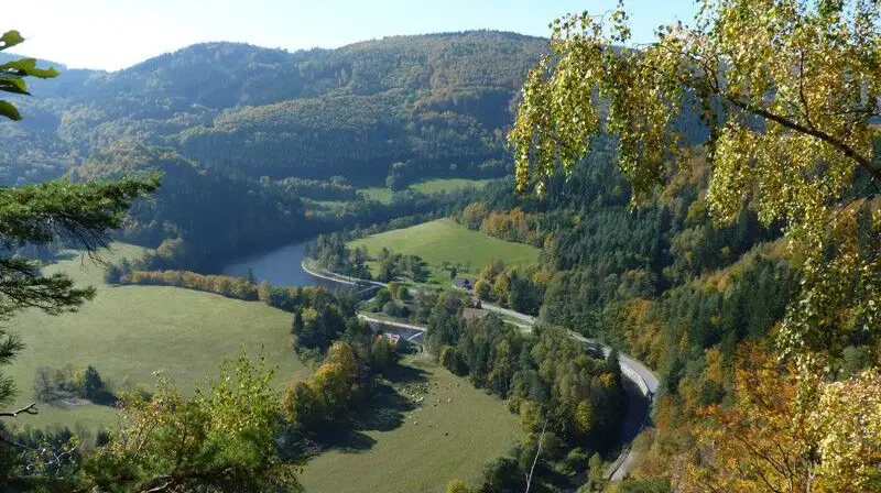 Vyhlídka Hraběcí stolek – příroda, Vír