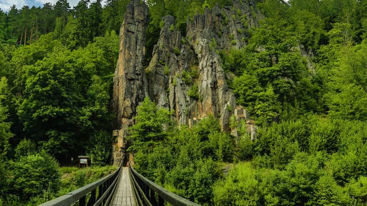 Svatošské skály – příroda, Karlovy Vary