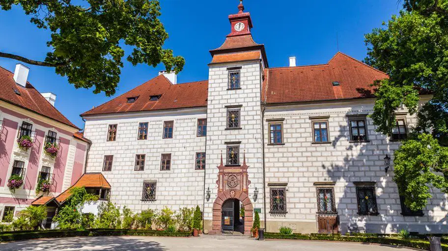 Zámek Třeboň – hrady, zámky, zříceniny, Třeboň