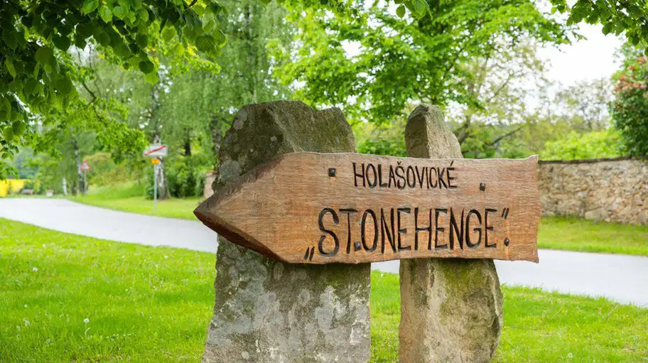 Jihočeský Stonehenge – příroda, Dubné