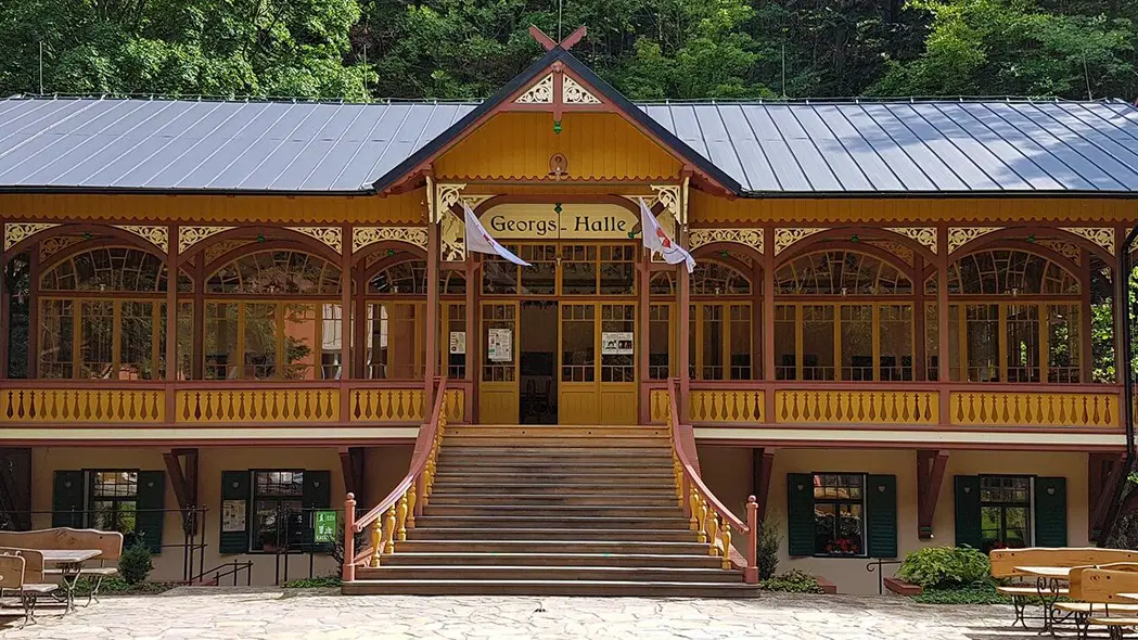 Tančírna v Račím údolí – restaurace, kavárny, cukrárny, Javorník