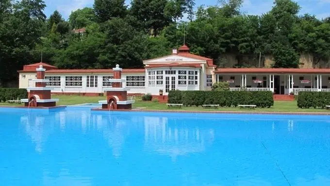 Koupaliště Mšeno – koupání, Mšeno