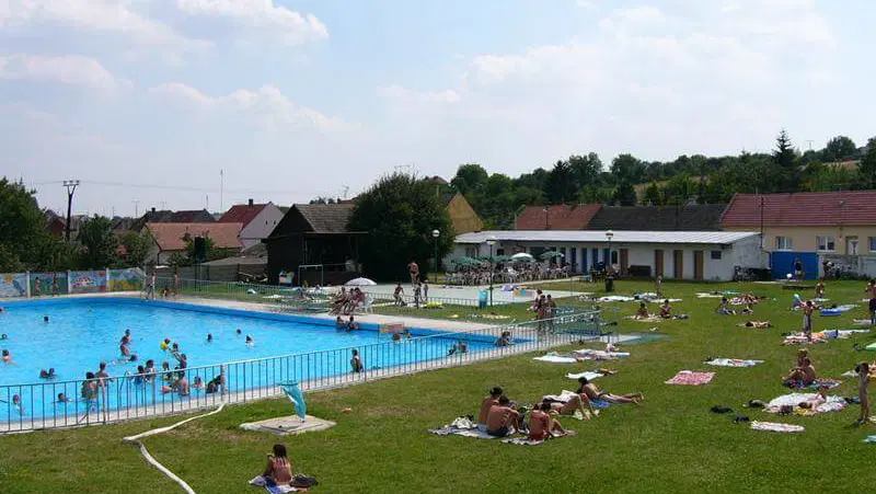 Koupaliště Jalubí – koupání, Jalubí