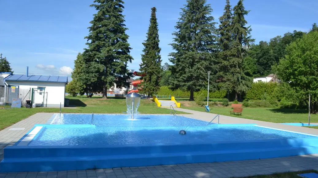 Koupaliště Zdice – koupání, Zdice