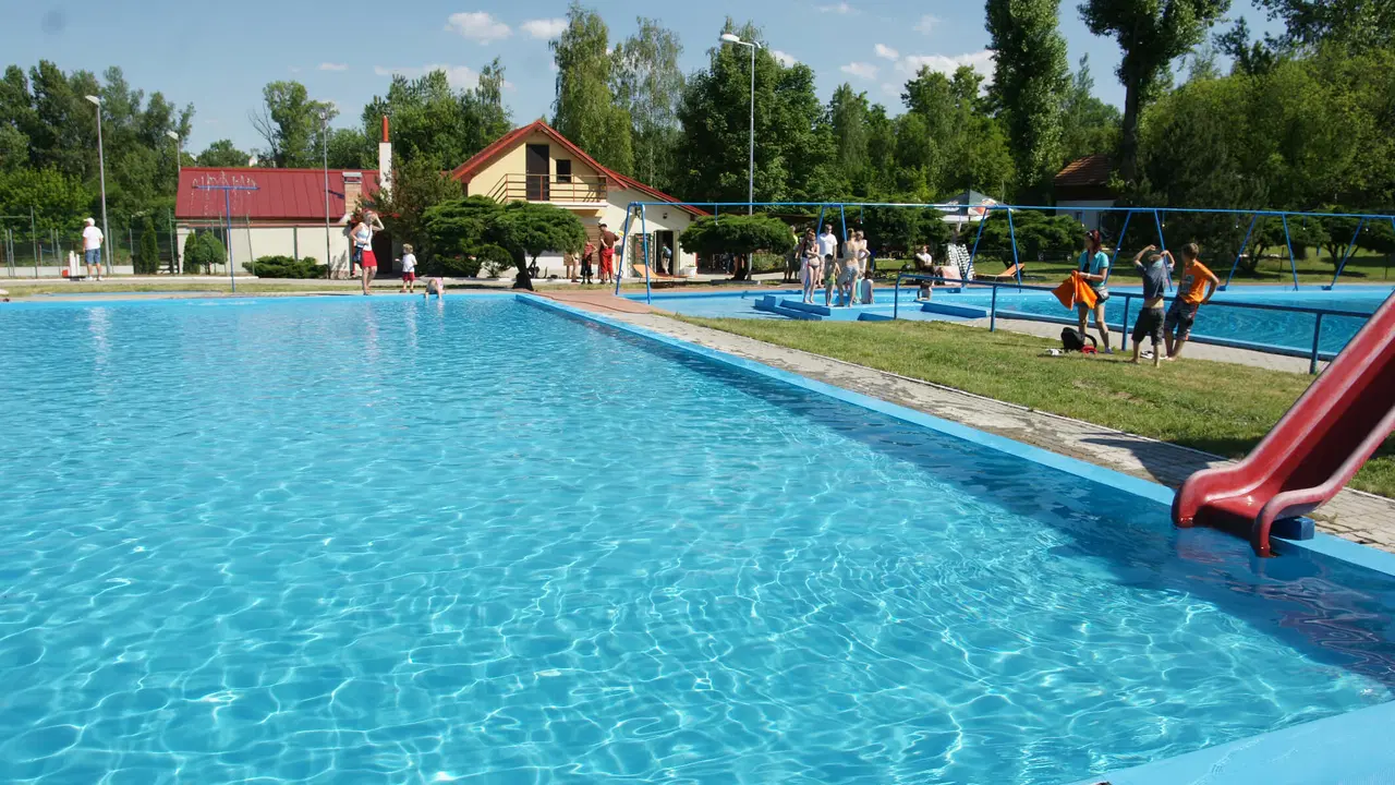 Plovárna Libčice – koupání, Libčice nad Vltavou
