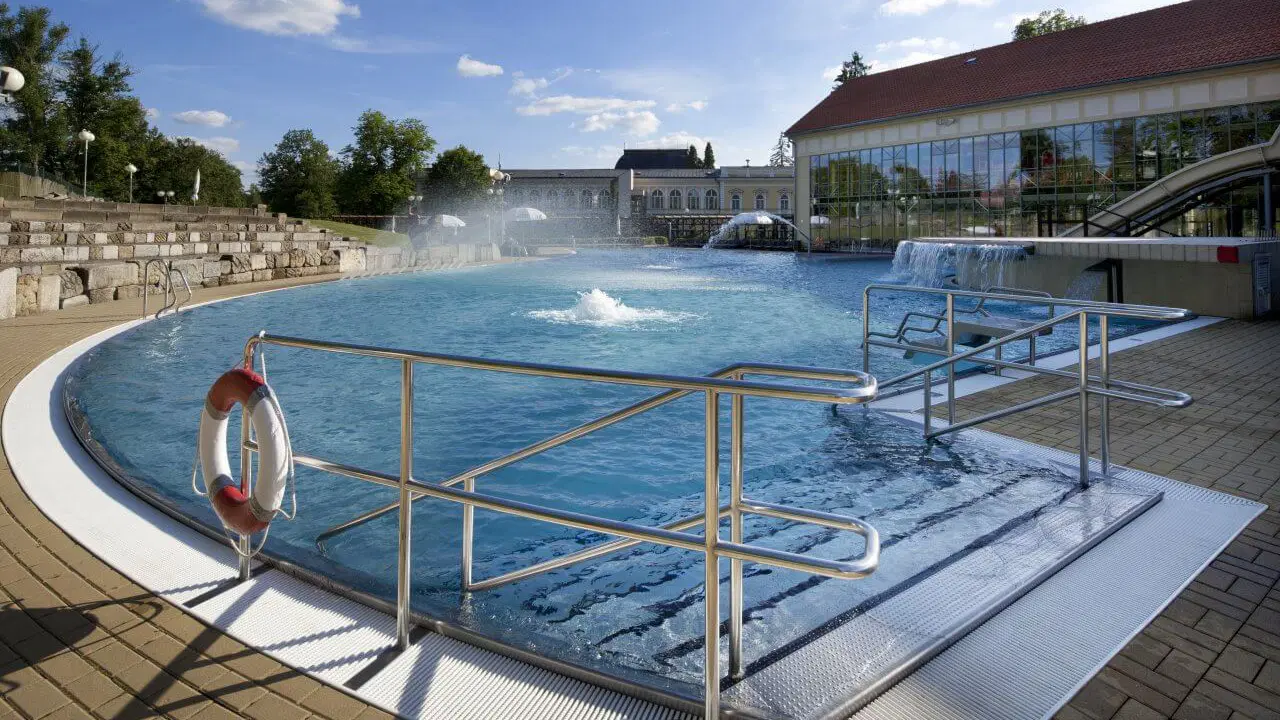 Aquaforum Františkovy Lázně – koupání, Františkovy Lázně
