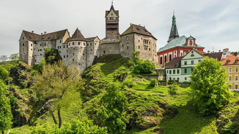 Hrad Loket – hrady, zámky, zříceniny, Loket
