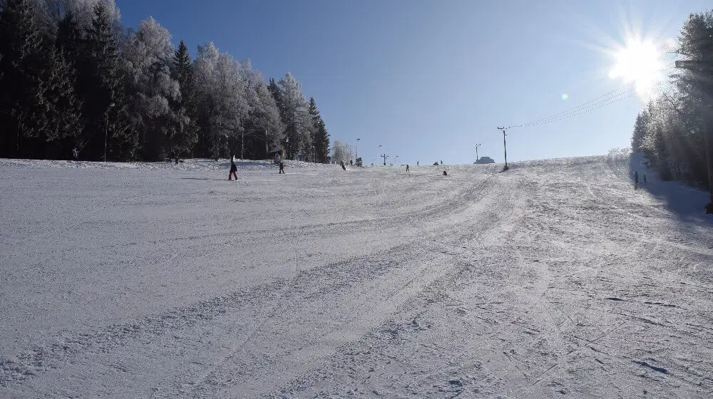 Lyžařský vlek Start – lyžařské areály, Deštné v Orlických horách