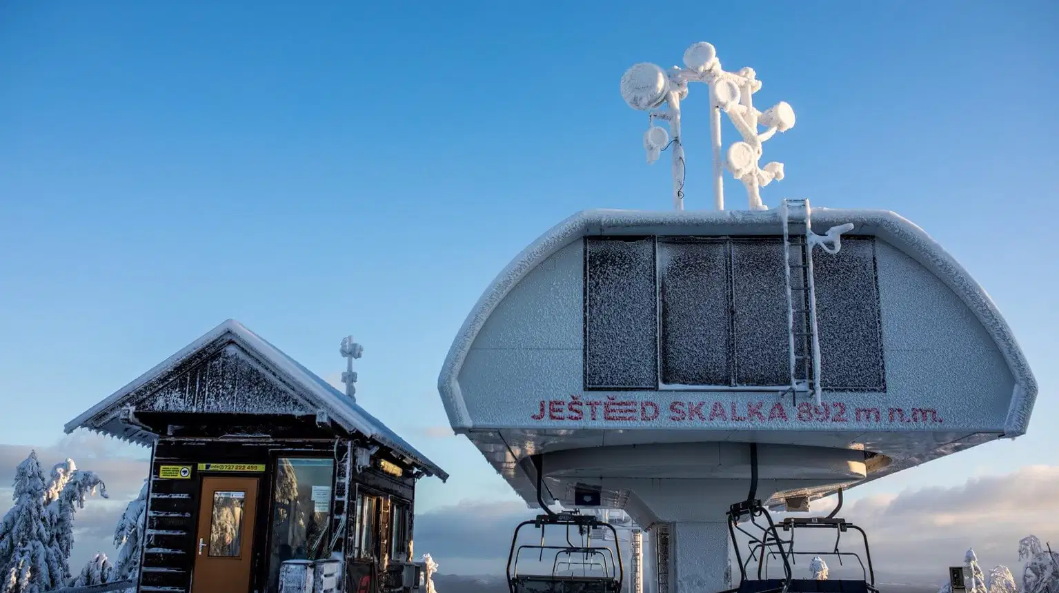 Skiareál Ještěd – lyžařské areály, Liberec