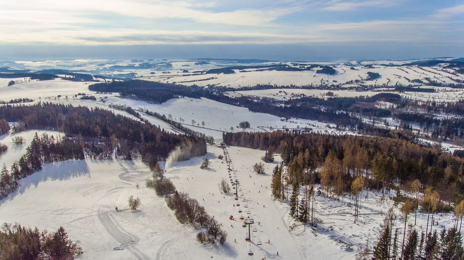 Ski areál Čarták – lyžařské areály, Václavov u Bruntálu