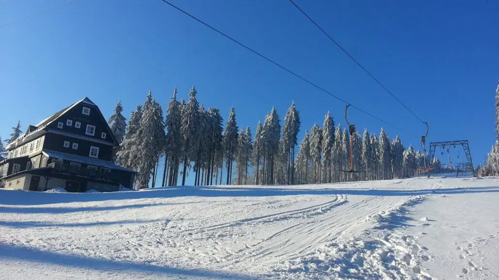 Ski areál Šerlišský mlýn – lyžařské areály, Deštné v Orlických horách