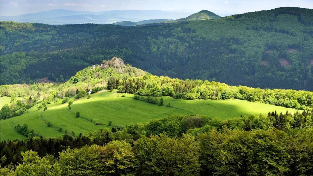 Zřícenina hradu Tolštejn – hrady, zámky, zříceniny, Jiřetín pod Jedlovou